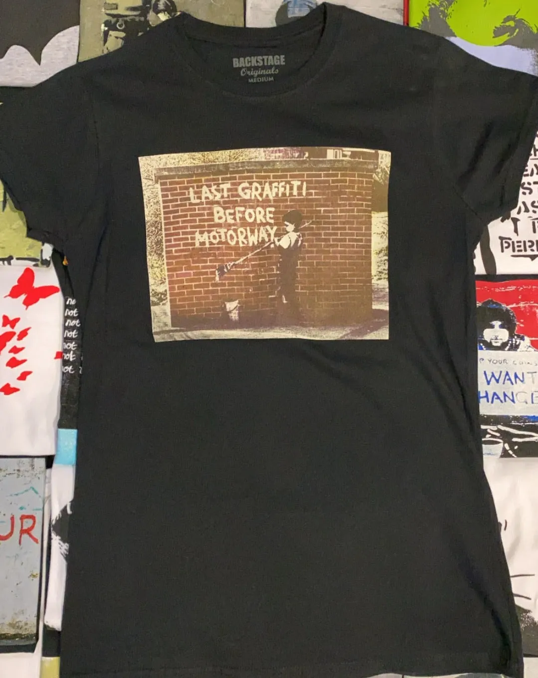 Banksy Women's T-shirt - Last Graffiti