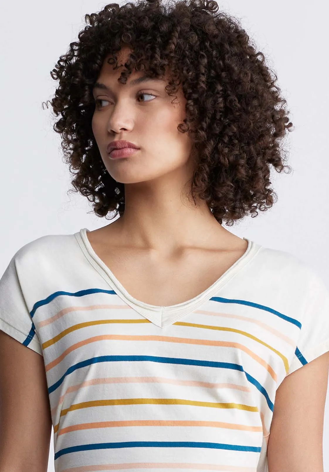 Danique Women’s V-Neck Striped T-Shirt In White - KT0122P