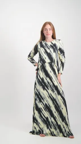 Maxi Nursing Dress / Black Tie Dye