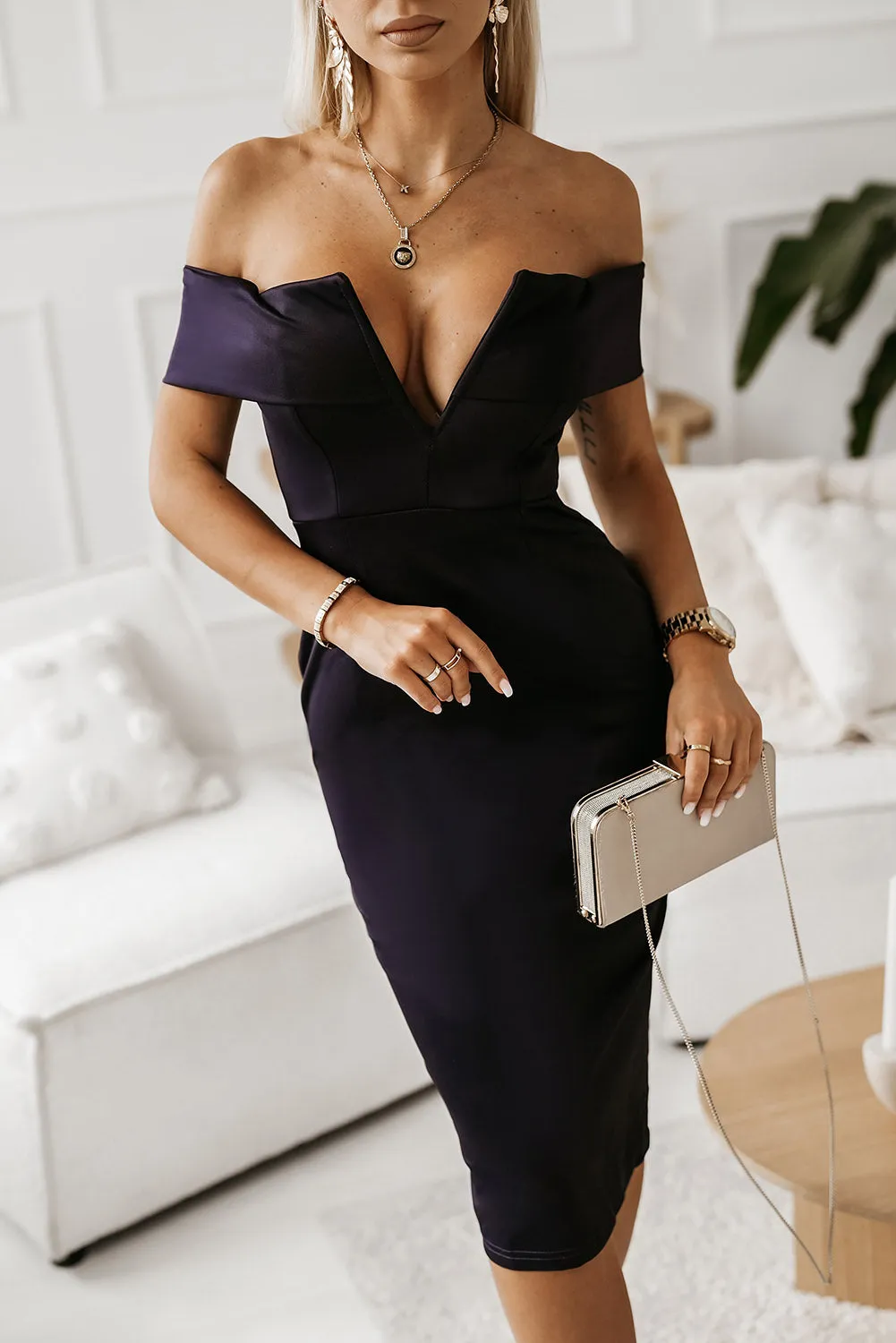 Off-Shoulder Zip-Back Slit Dress In Dark Navy