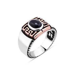 Small Domic Black Onyx Stone on Maze Pattern Silver Men's Ring