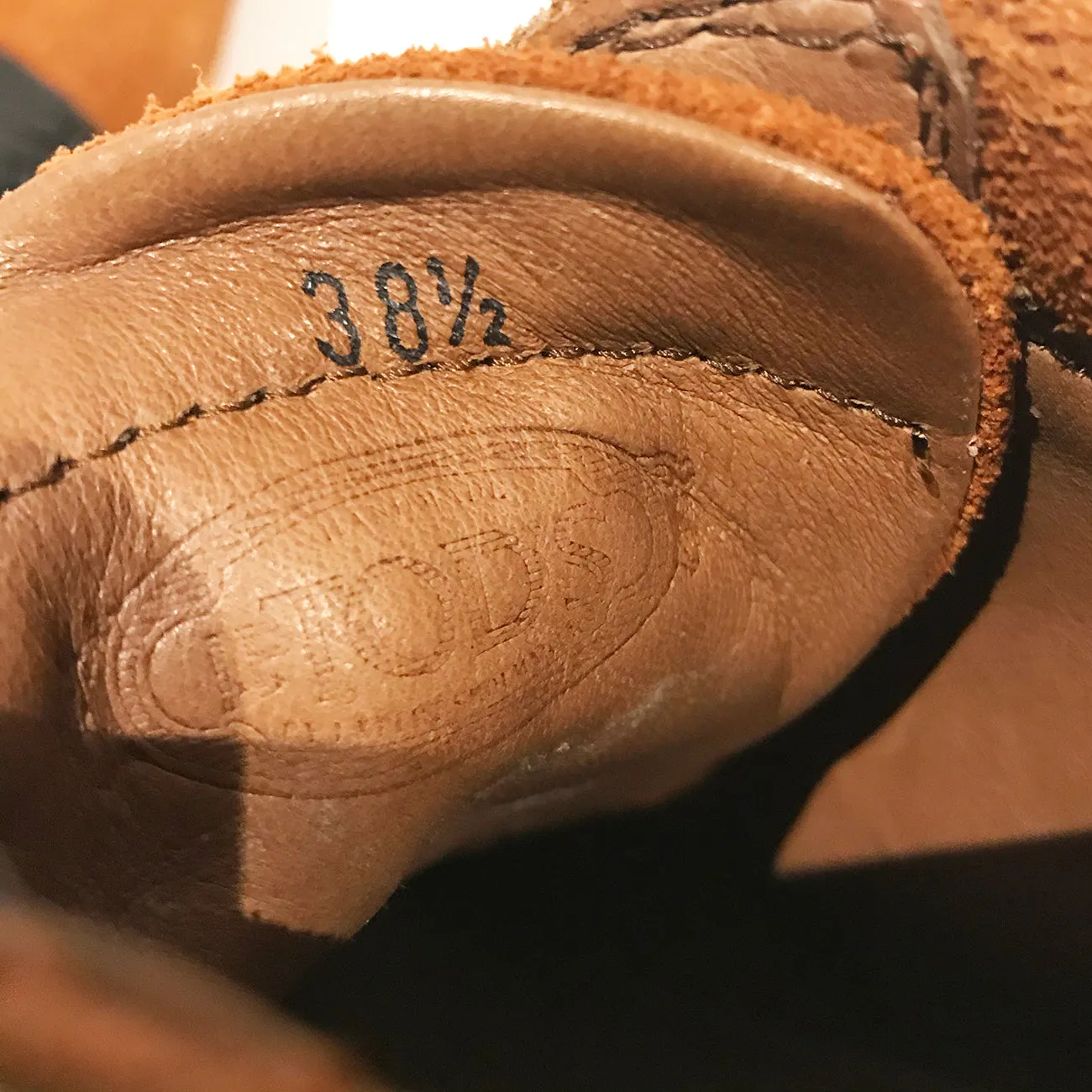 Vintage Brown Suede Desert Boot